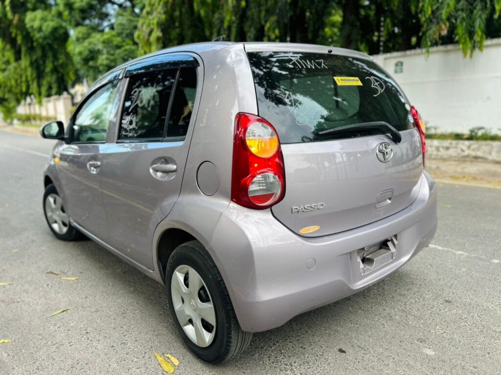 Price Toyota Passo 2011 for Sale in Dar es salaam