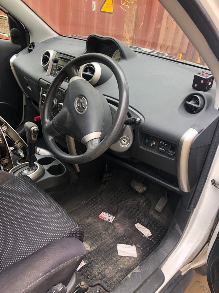 Used Toyota IST 2003 for Sale in Dar es salaam