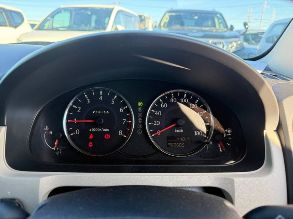 Magari Used Mazda Verisa 2011 Dar es salaam Tanzania