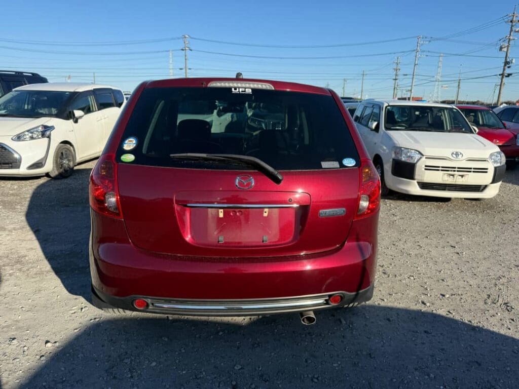 Mazda Verisa bei poa sokoni Dar es salaam Tanzania