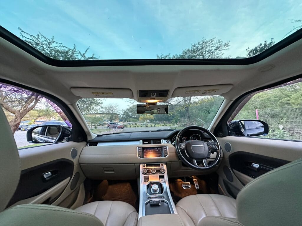 Land Rover Range Rover Evoque 2014 for Sale in Dar es salaam