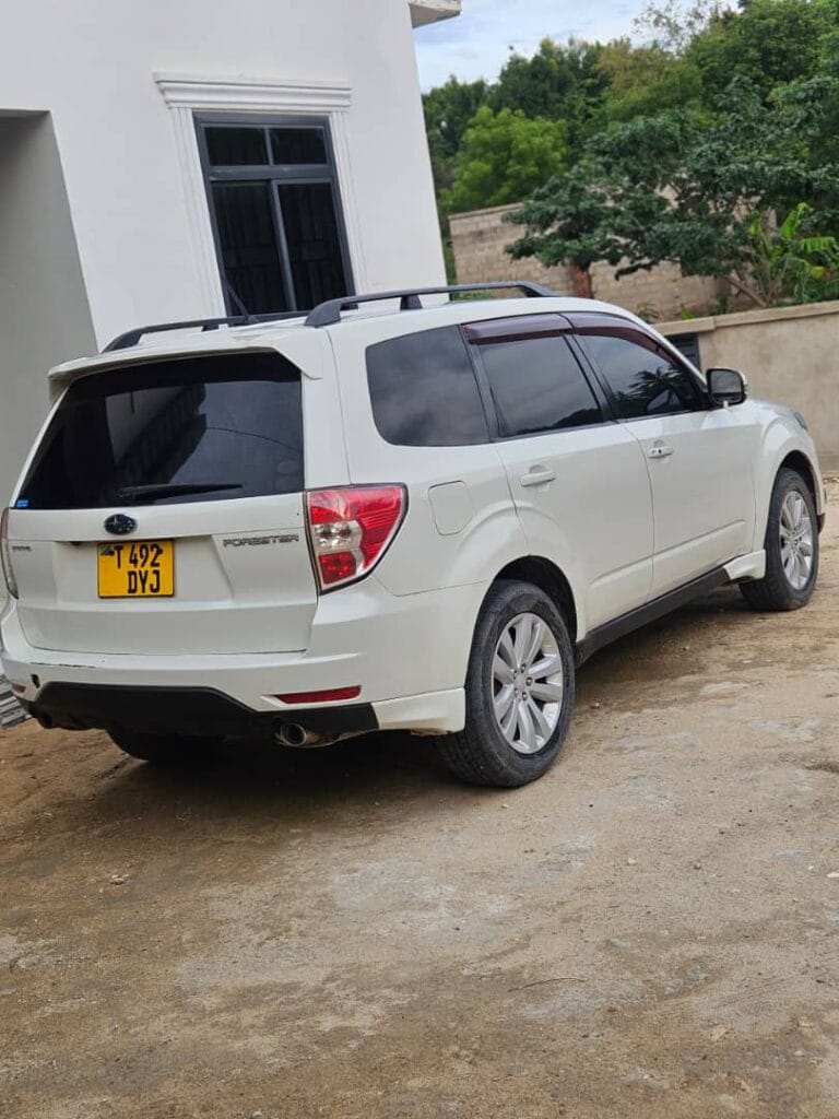 Magari Sokoni Subaru Forester ya Bei Poa 2008
