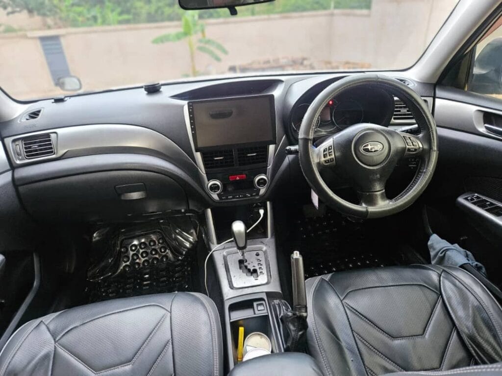 Magari Forester 2008 lipo Dar es salaam