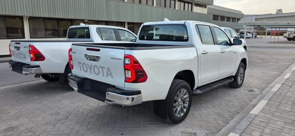 Magari Used Toyota Hilux 2022 Dar es salaam Tanzania