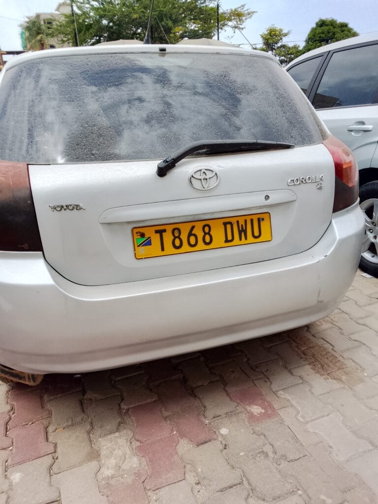 Magari Sokoni Toyota Allex ya Bei Poa 2004