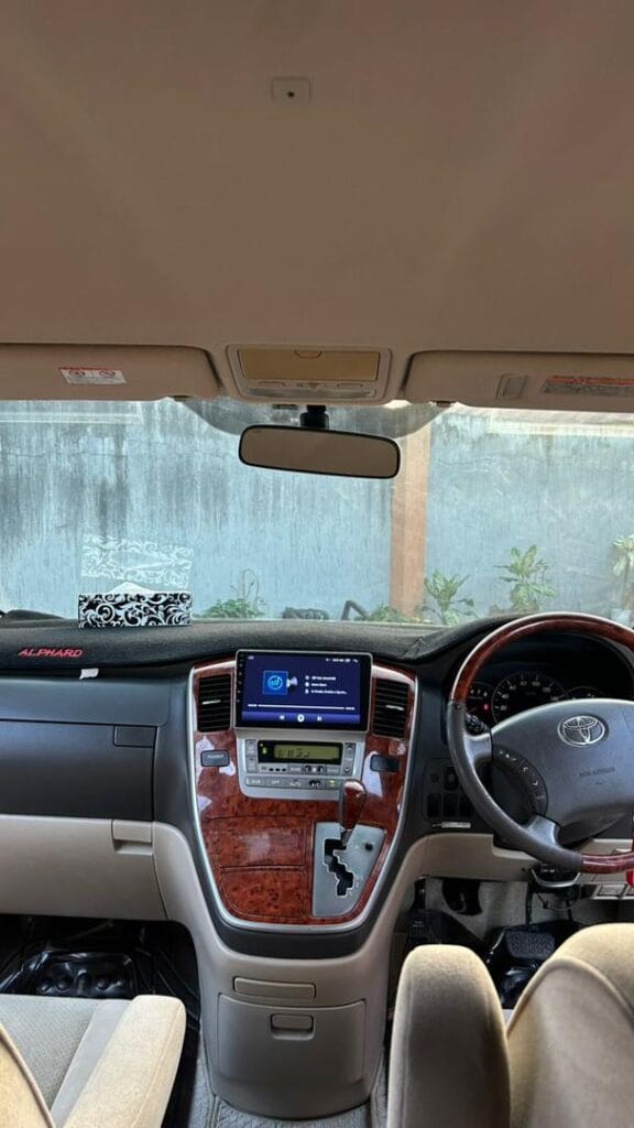 Toyota Alphard 2006 for Sale in Dar es salaam