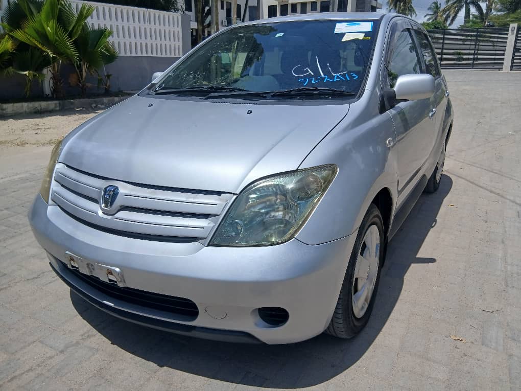 Buy Toyota IST 2004 for Sale in Dar es salaam