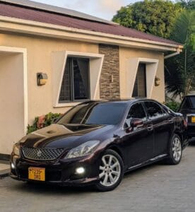 Used Toyota Crown 2008 for Sale in Dar es salaam