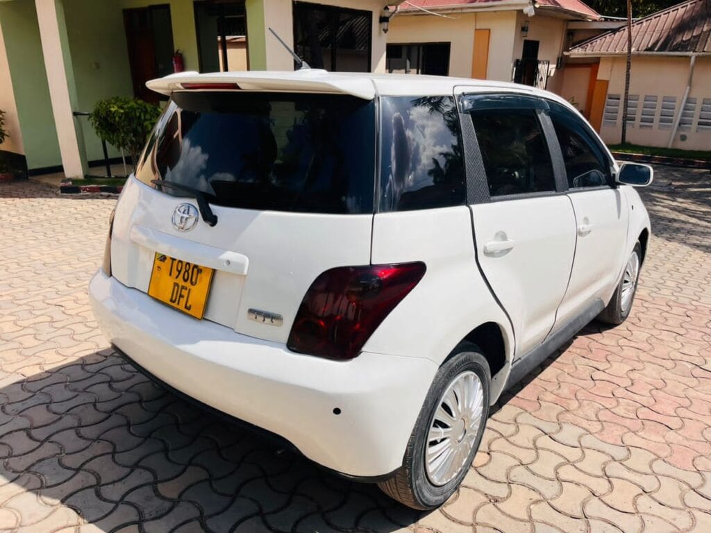 Price Of Toyota IST 2004 for Sale in Tanzania