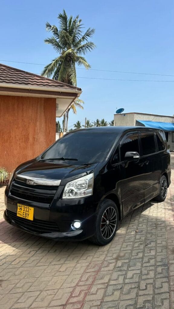 Price Of Toyota Noah 2008 for Sale in Tanzania