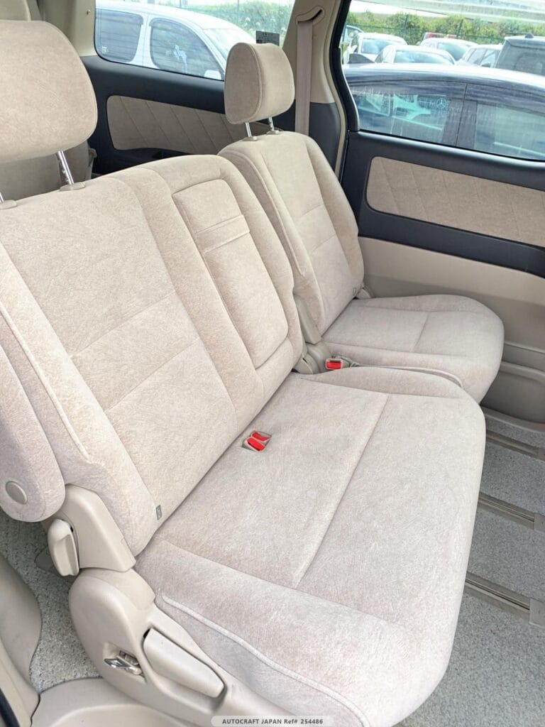 Toyota Alphard 2004 for Sale in Dar es salaam