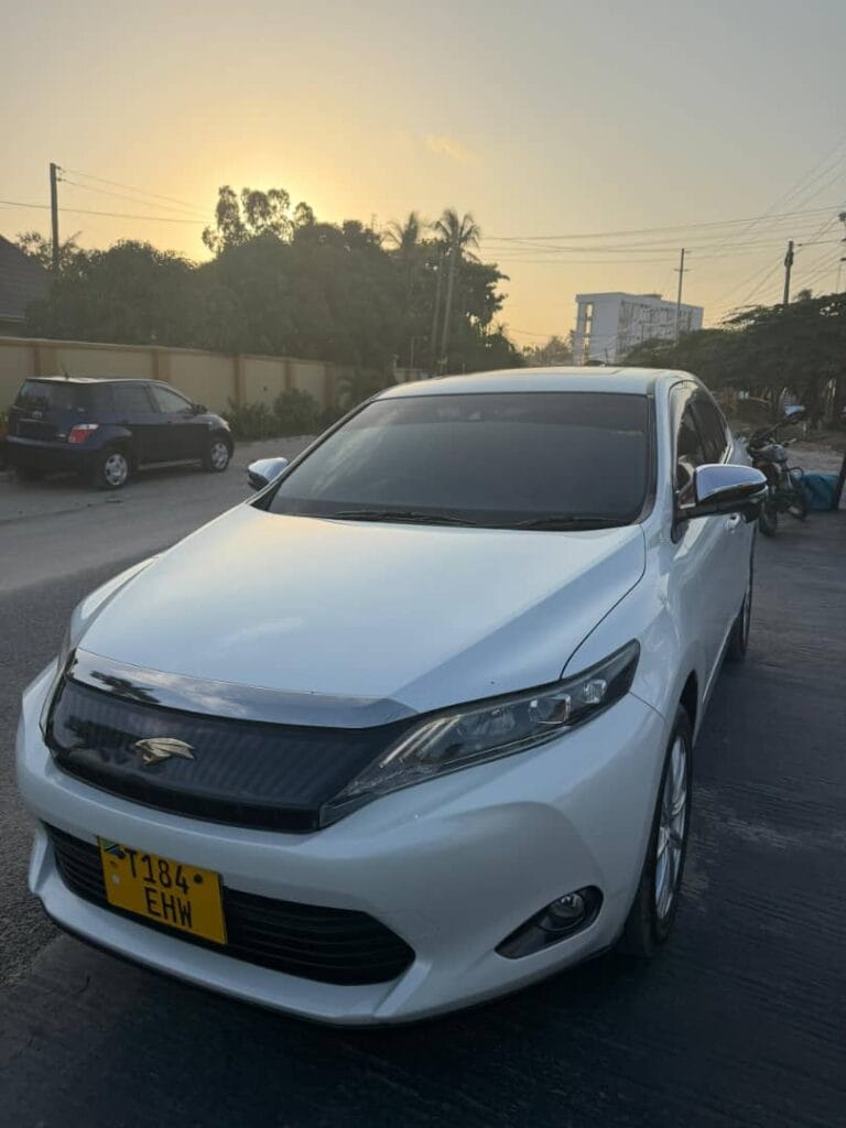 Buy Toyota Harrier 2016 for Sale in Dar es salaam