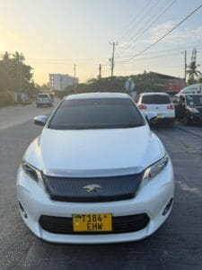 Used Toyota Harrier 2016 for Sale in Dar es salaam