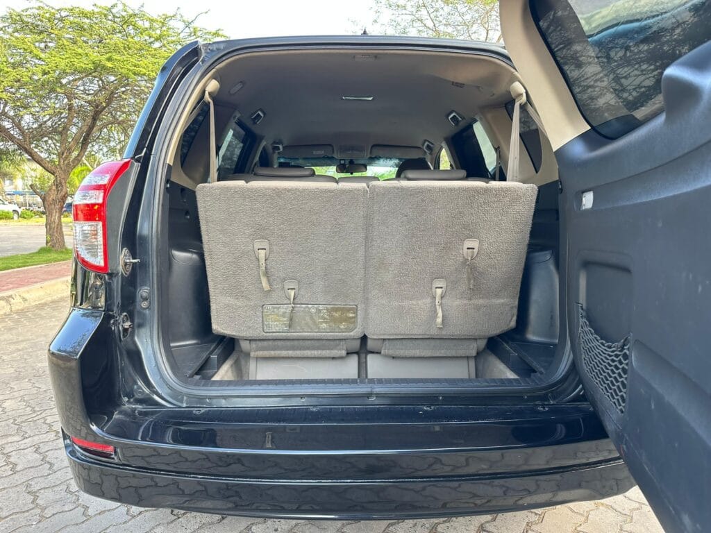 Used Toyota Vanguard 2007 for Sale in Dar es salaam