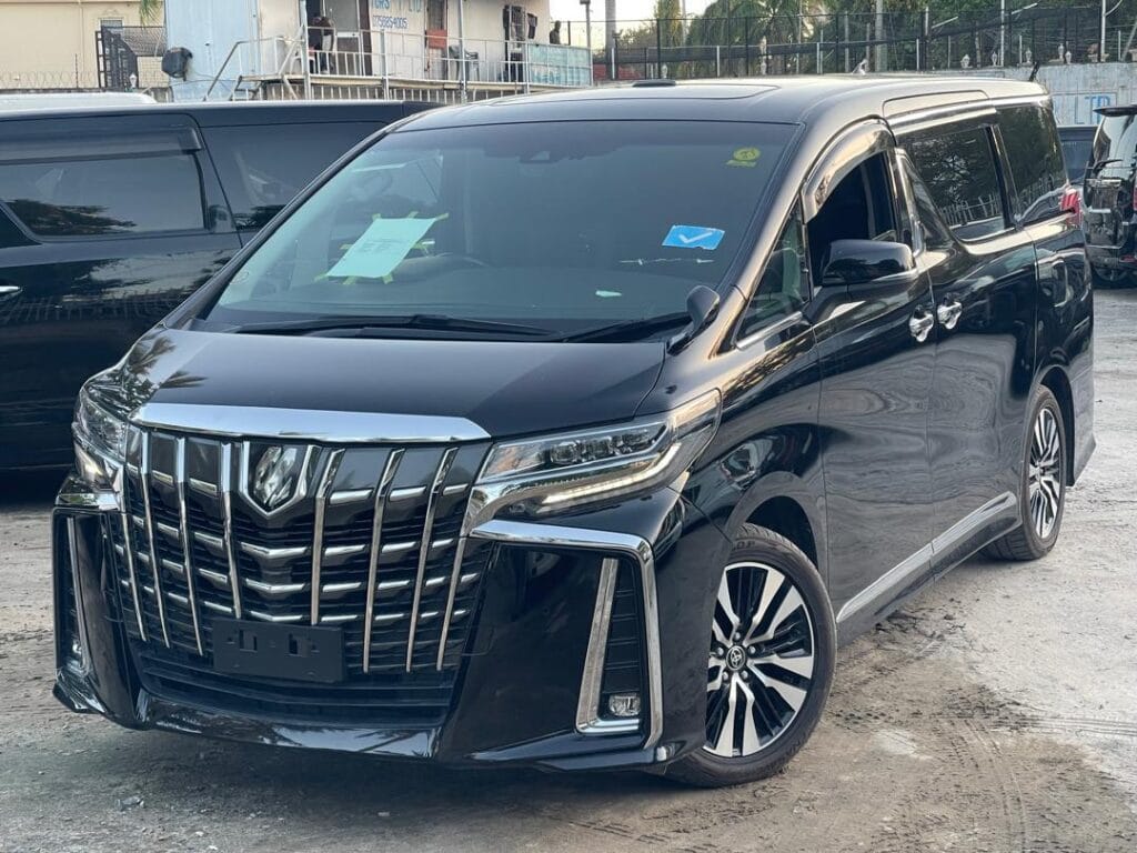 Magari Alphard 2019 lipo Dar es Salaam