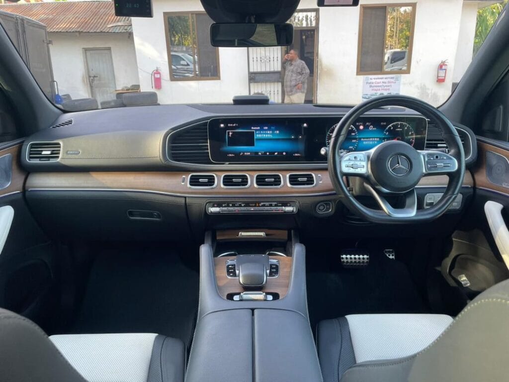 Magari Sokoni Benz GLE 450 ya Bei Poa 2020