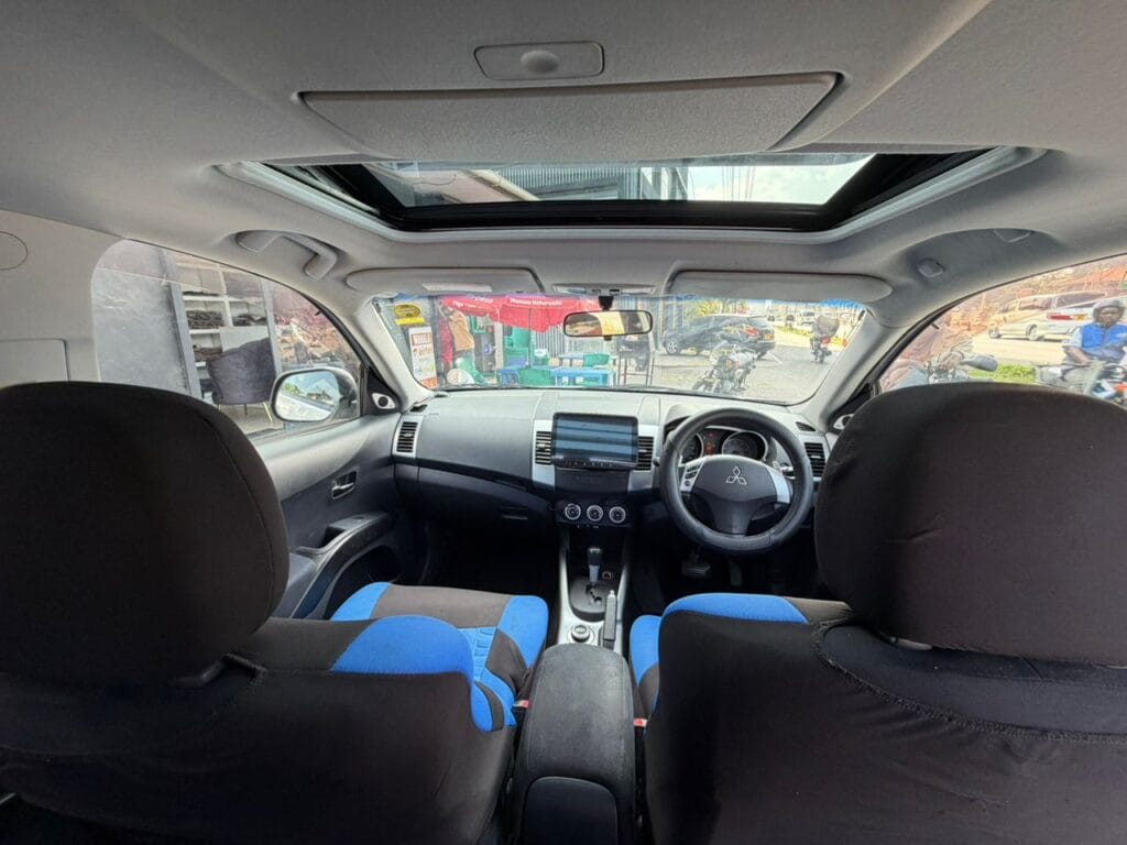 Price Mitsubishi Outlander 2006 for Sale in Dar es salaam