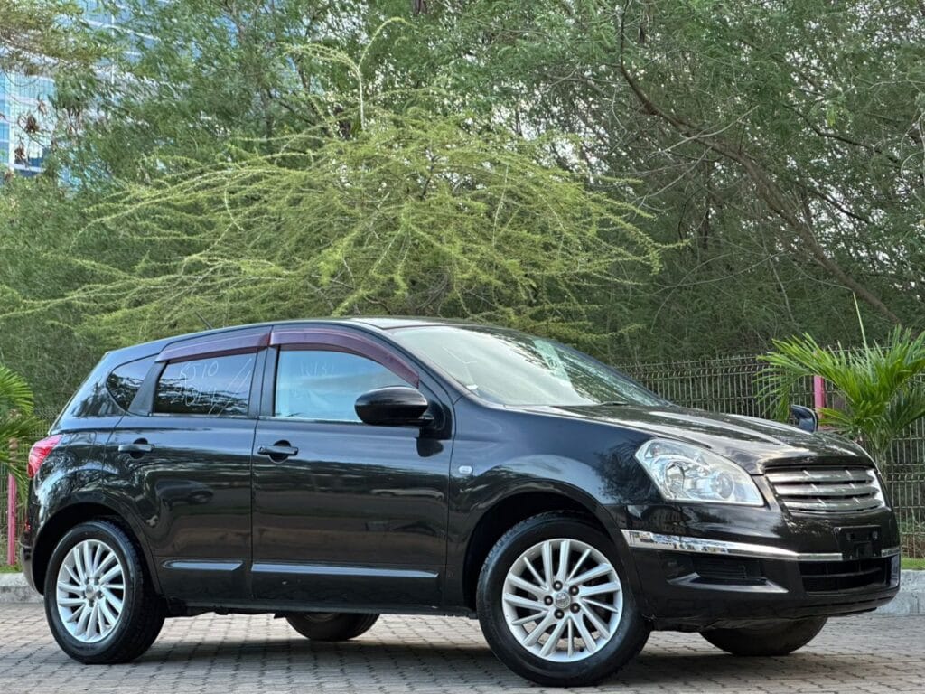 Price Of Nissan Dualis 2010 for Sale in Tanzania