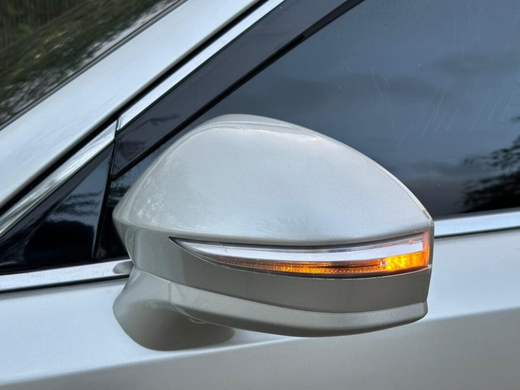 Toyota Crown bei poa sokoni Dar es Salaam Tanzania
