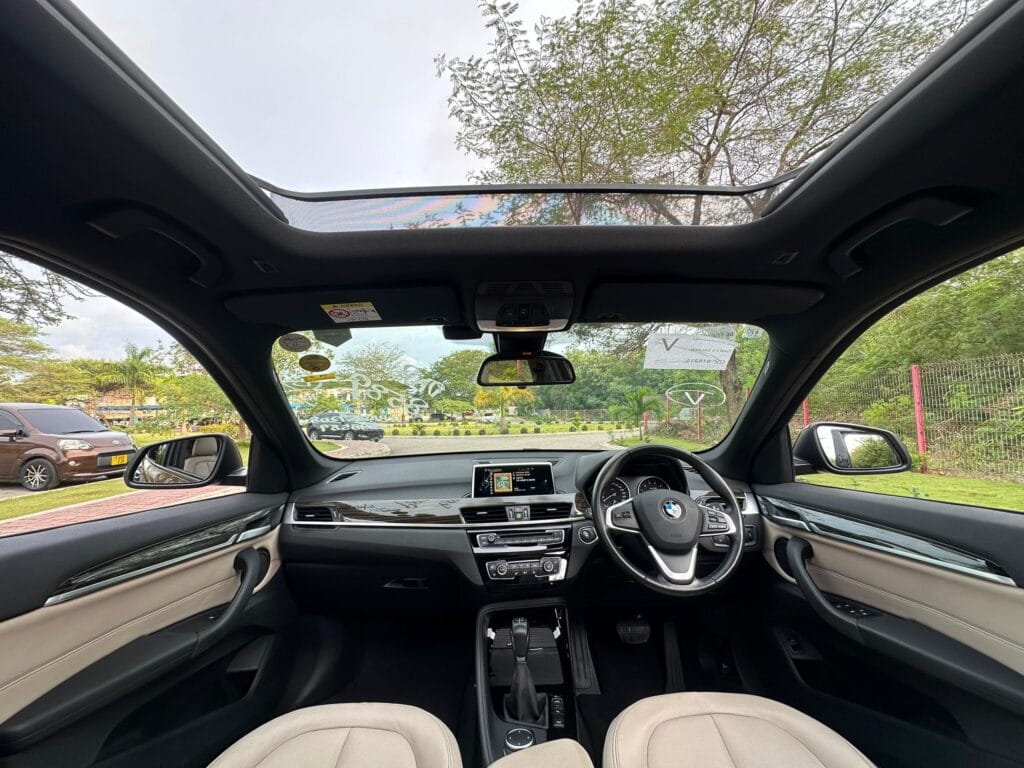 BMW X1 bei poa sokoni Dar es salaam Tanzania