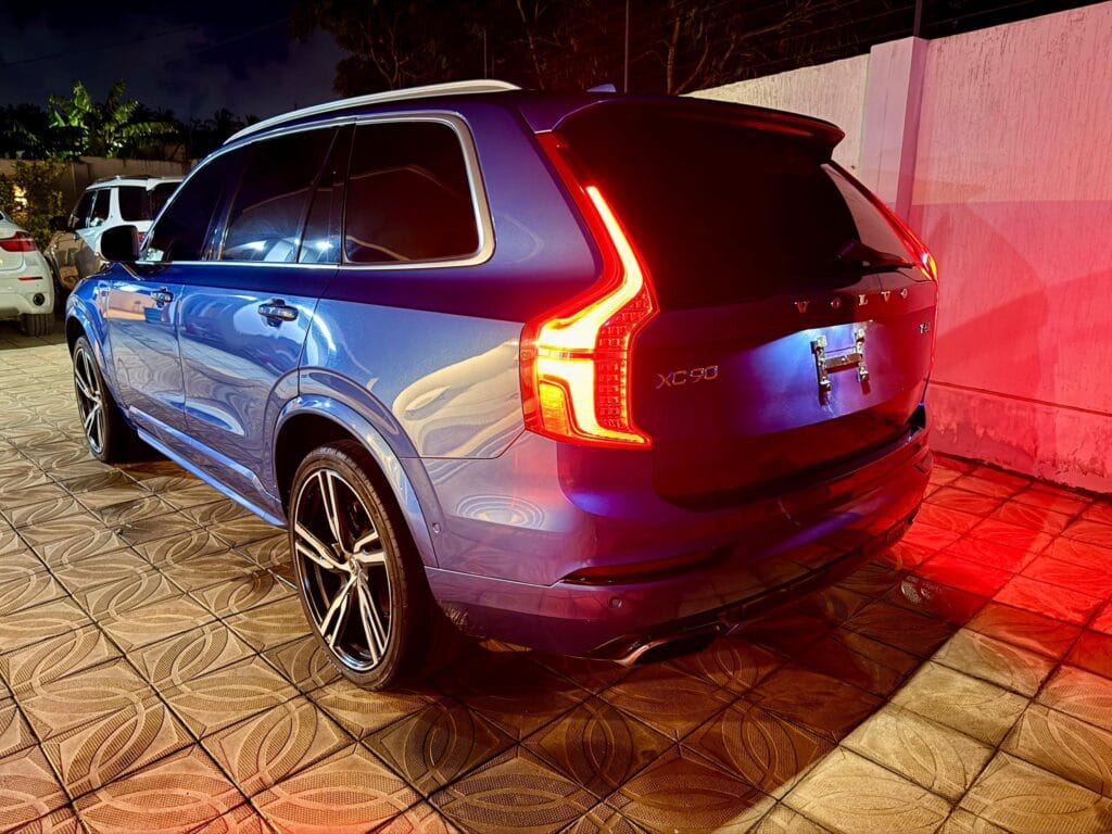 Magari Used Volvo XC90 2017 Dar es Salaam Tanzania