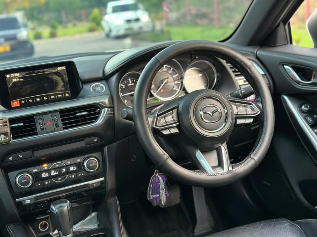 Mazda Atenza bei poa sokoni Dar es salaam Tanzania
