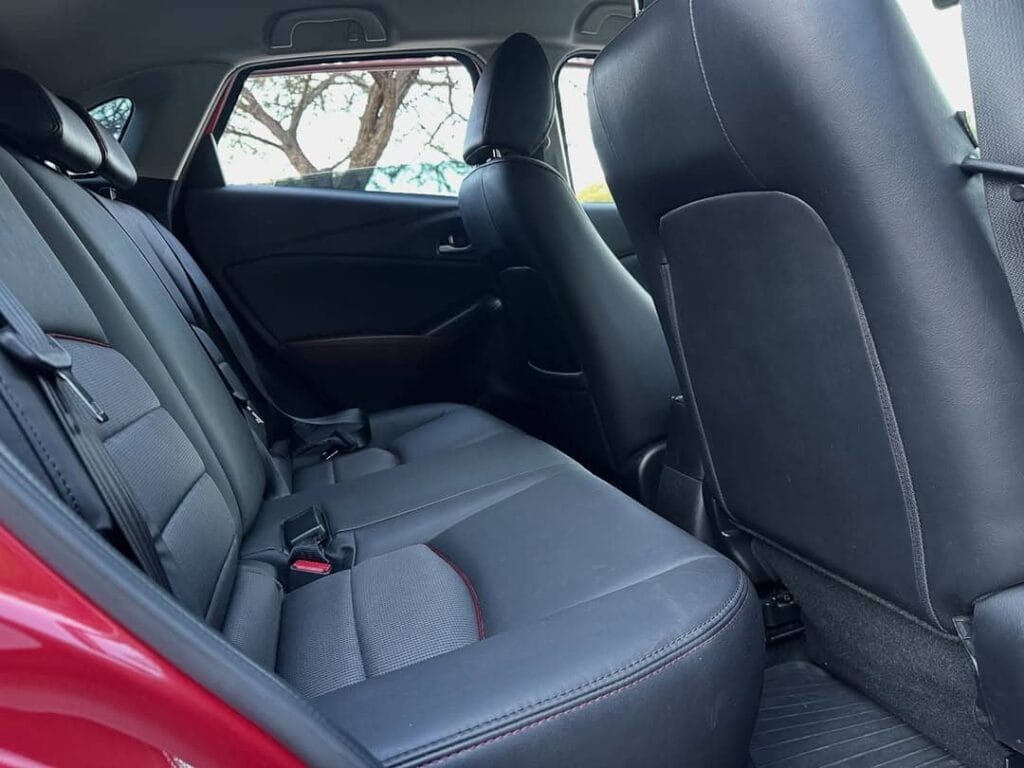Magari Sokoni Mazda CX-3 ya Bei Poa 2015