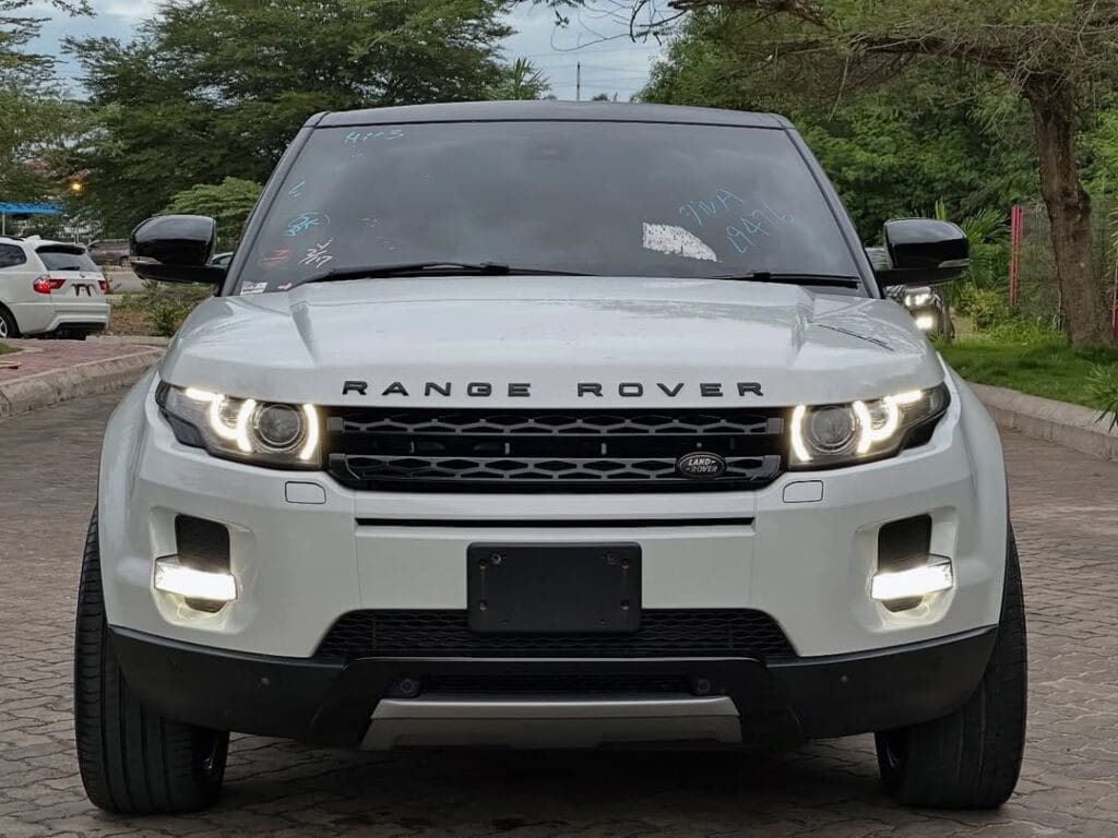 Land Rover Range Rover 2014 for Sale in Dar es salaam
