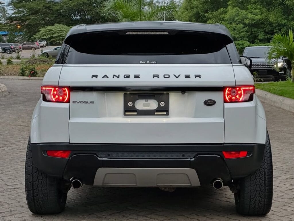 Price Of Land Rover Range Rover 2014 for Sale in Tanzania