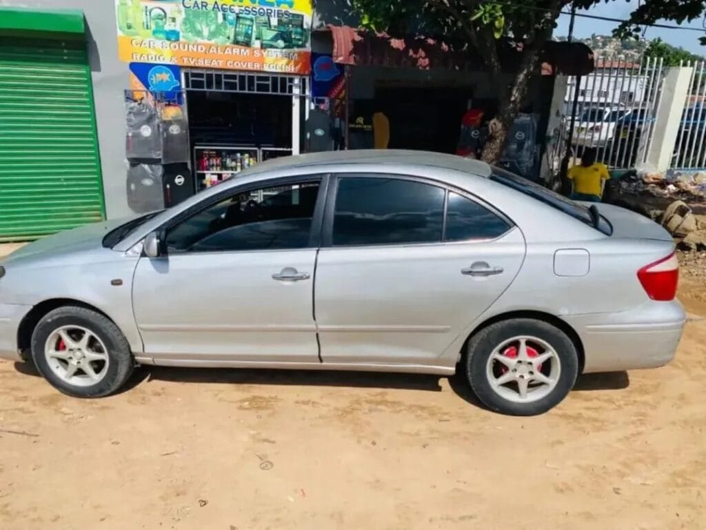 Bei ya Toyota Premio 2005 Sokoni Dar es salaam Tanzania