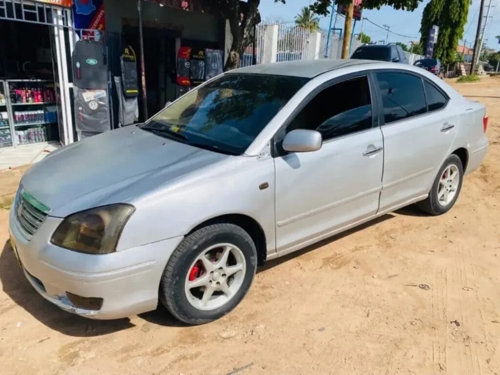 Magari Sokoni Toyota Premio ya Bei Poa 2005