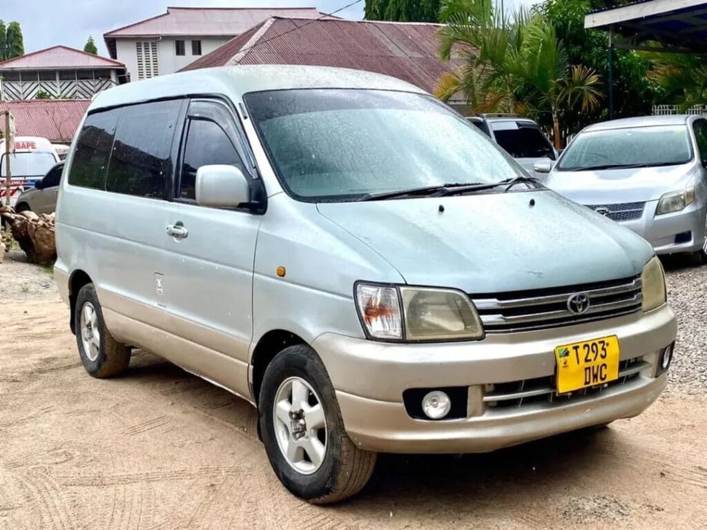 Used Toyota Noah 2006 for Sale in Dar es salaam