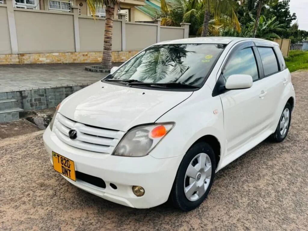 Magari IST 2013 lipo Dar es salaam