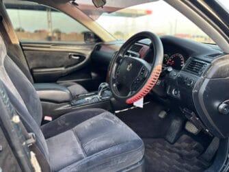 Bei Ya Toyota Crown 2004 Sokoni Dodoma Tanzania