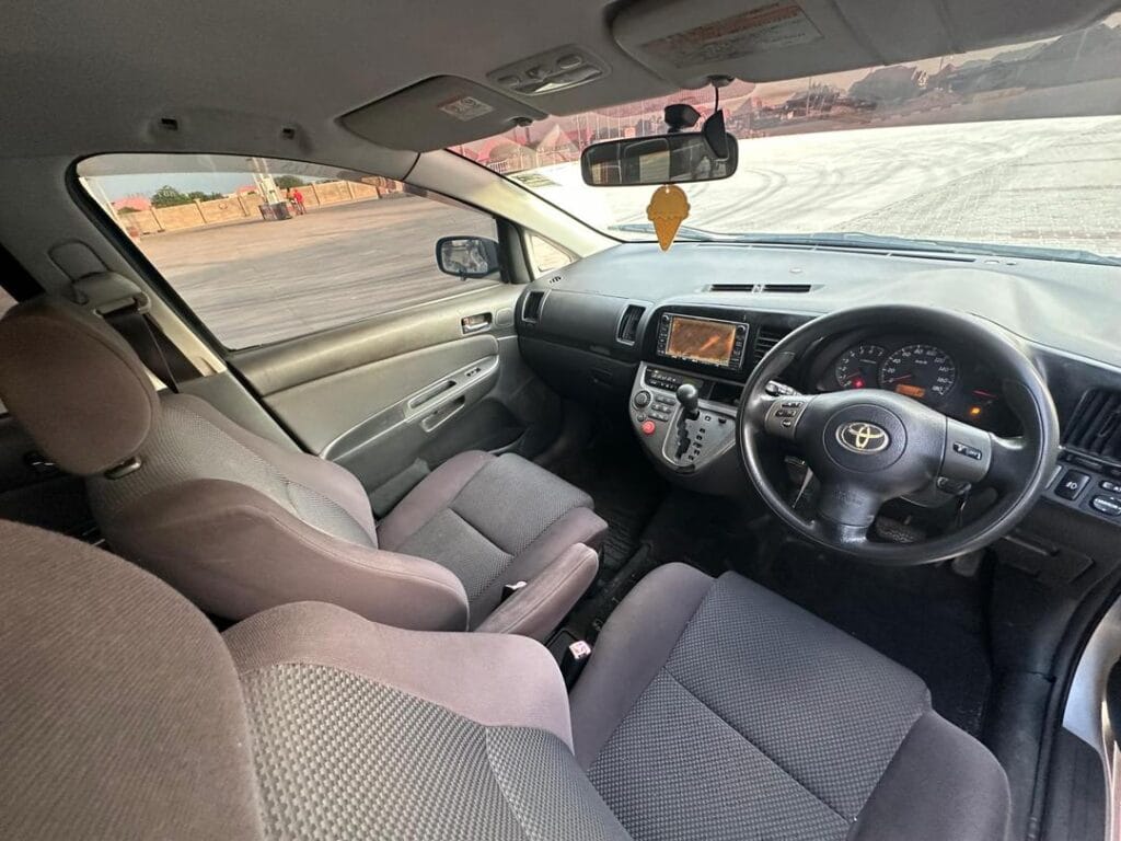 Bei ya Toyota Wish 2004 Sokoni Dodoma Tanzania