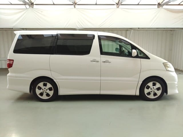 Magari Alphard 2007 lipo Dar es salaam