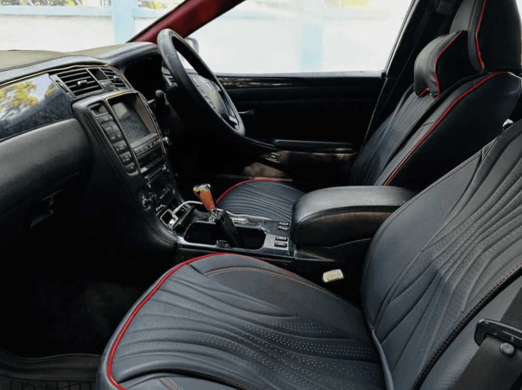 Price Toyota Crown 2005 for Sale in Dar es salaam