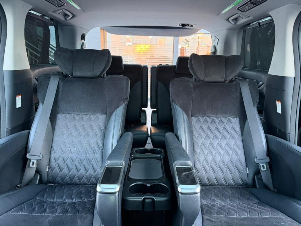 Used Toyota Alphard 2022 for Sale in Dar es salaam
