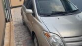 Magari Sokoni Toyota IST ya Bei Poa 2002