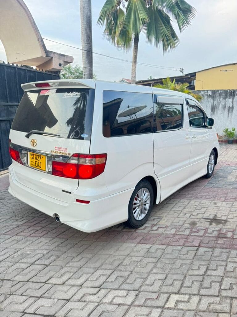 For Sale Toyota Alphard 2002 in Dar es salaam