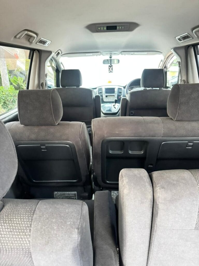 Price Toyota Alphard 2002 for Sale in Dar es salaam