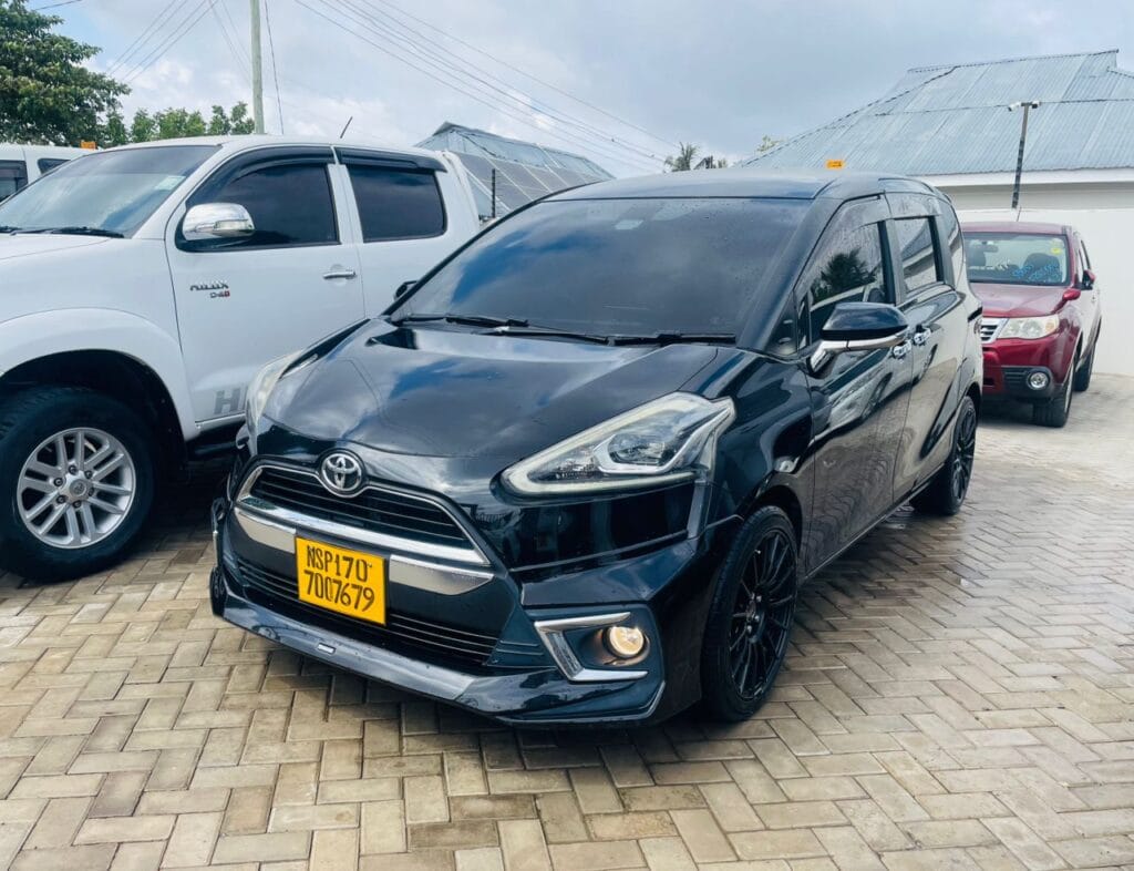 Buy Toyota Sienta 2015 for Sale in Dar es salaam