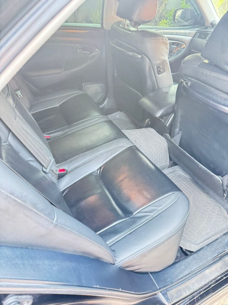 Price Toyota Crown 2004 for Sale in Dar es salaam