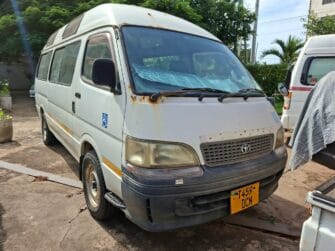 Bei Ya Toyota Hiace 2000 Sokoni Dar es salaam Tanzania