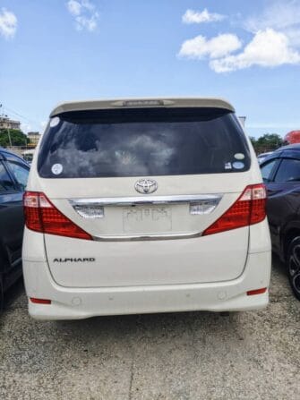 Bei Ya Toyota Velfire 2008 Sokoni Dar es salaam Tanzania