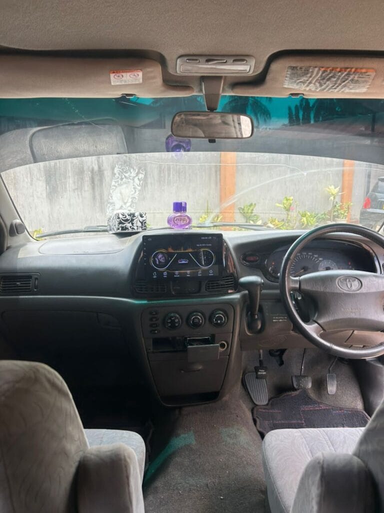 Buy Toyota Noah 2000 for Sale in Dar es salaam