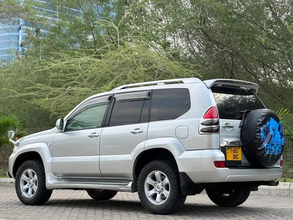 Magari Used Toyota Land Cruiser Prado 2005 Dar es salaam Tanzania