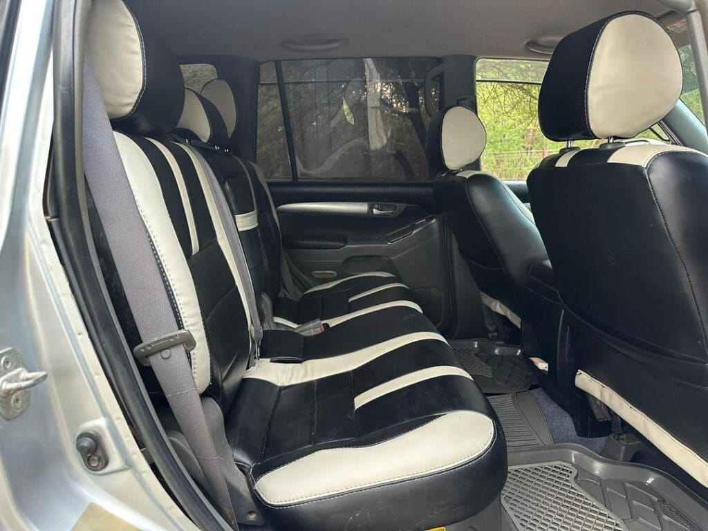 Magari Used Toyota Land Cruiser Prado 2005 Dar es salaam Tanzania