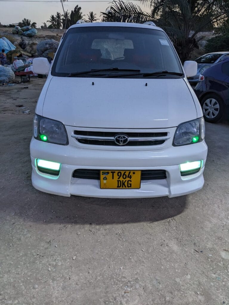 Buy Toyota Noah 2005 for Sale in Dar es salaam