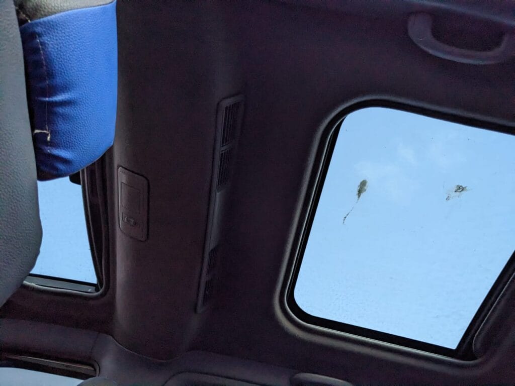 Buy Toyota Noah 2005 for Sale in Dar es salaam